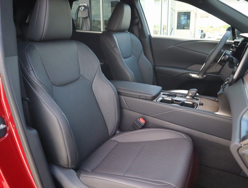 Used 2025 Lexus RX 350 FWD image 30