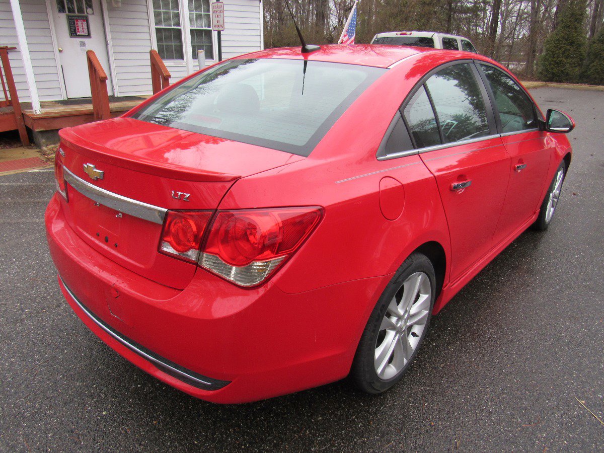 Used 2014 Chevrolet Cruze LTZ w/ RS Package image 5