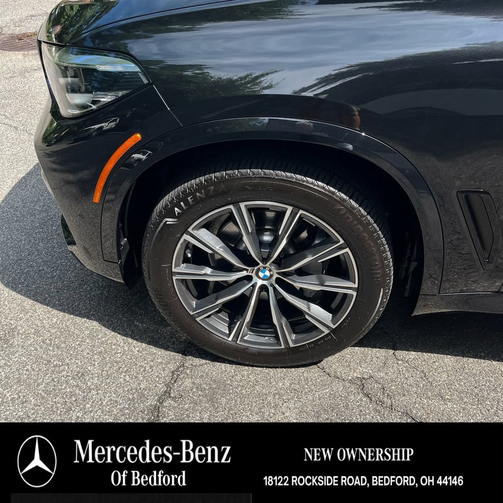 Used 2023 BMW X5 xDrive40i w/ M Sport Package AWD/4WD image 10