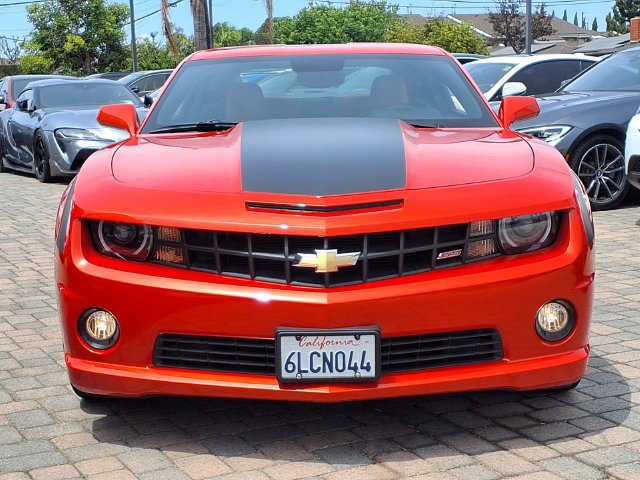 Used 2010 Chevrolet Camaro SS w/ RS Package RWD image 2