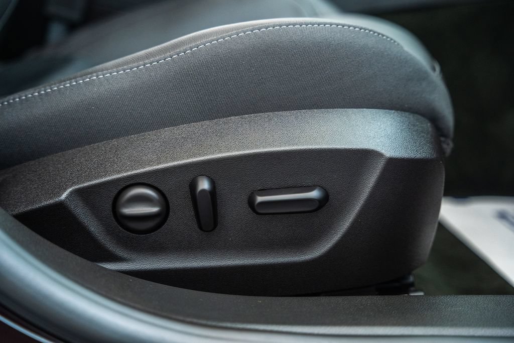 Used 2017 Buick Regal GS FWD image 34
