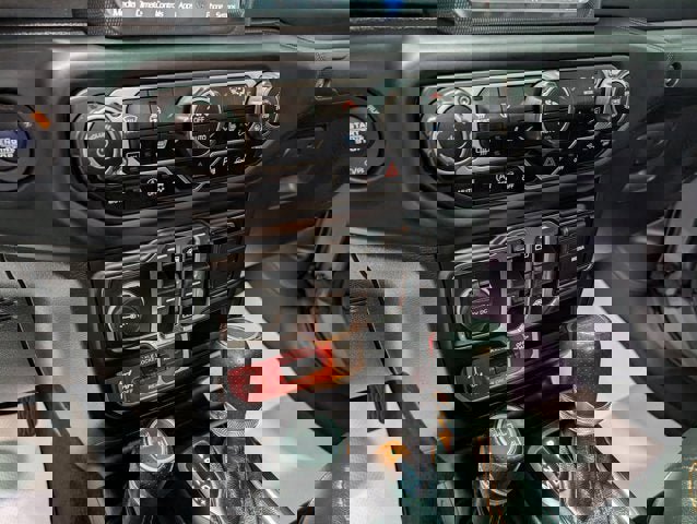 Used 2022 Jeep Gladiator Mojave w/ LED Lighting Group image 24