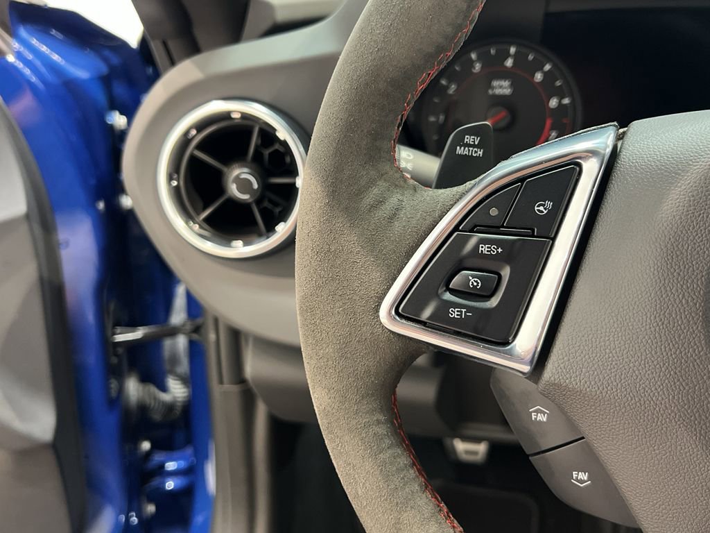 Used 2023 Chevrolet Camaro ZL1 image 31