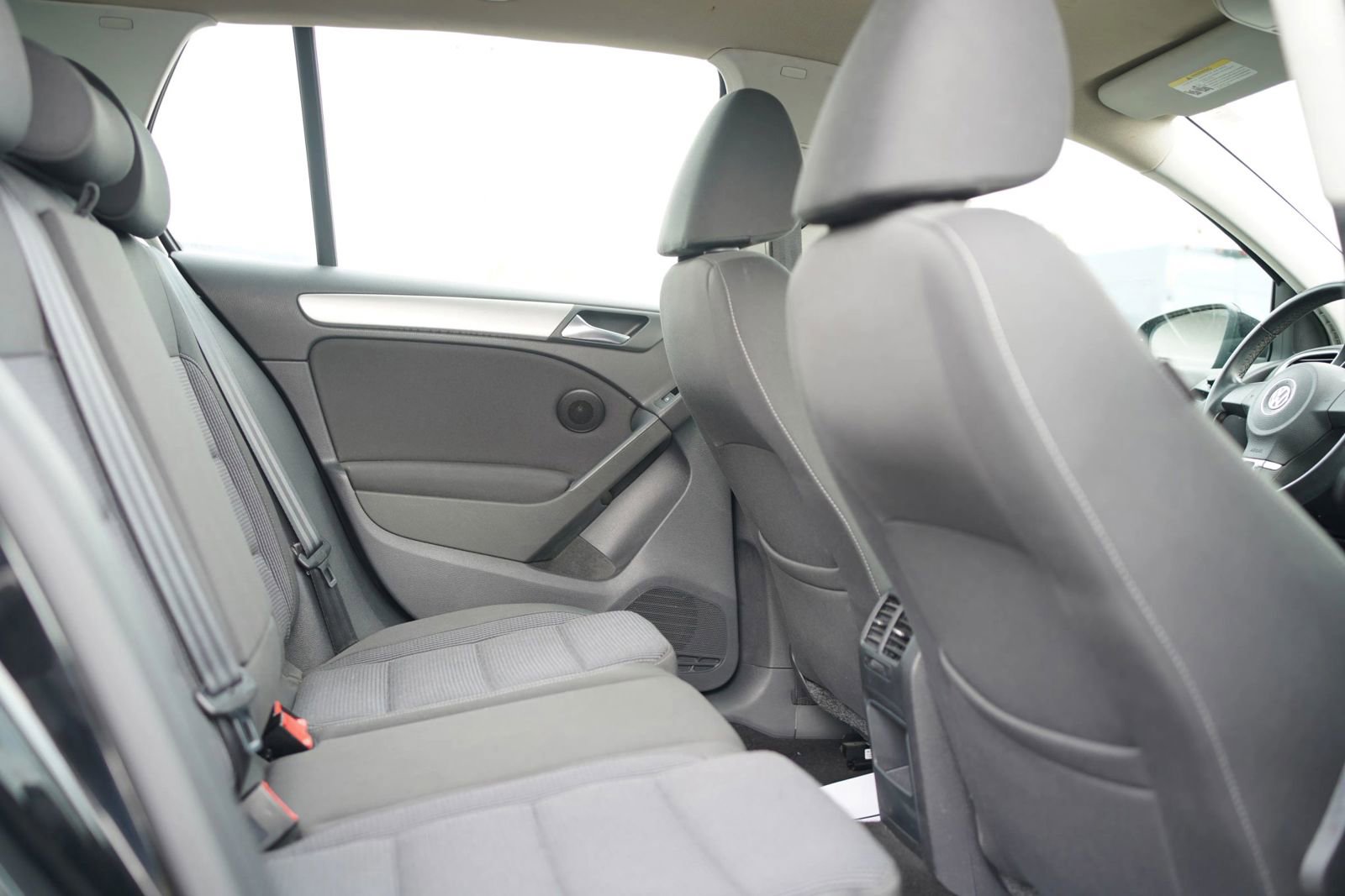 Used 2013 Volkswagen Golf 4-Door image 19