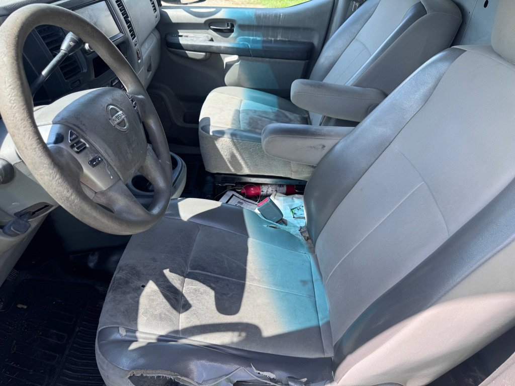 Used 2019 Nissan NV 2500 S image 9
