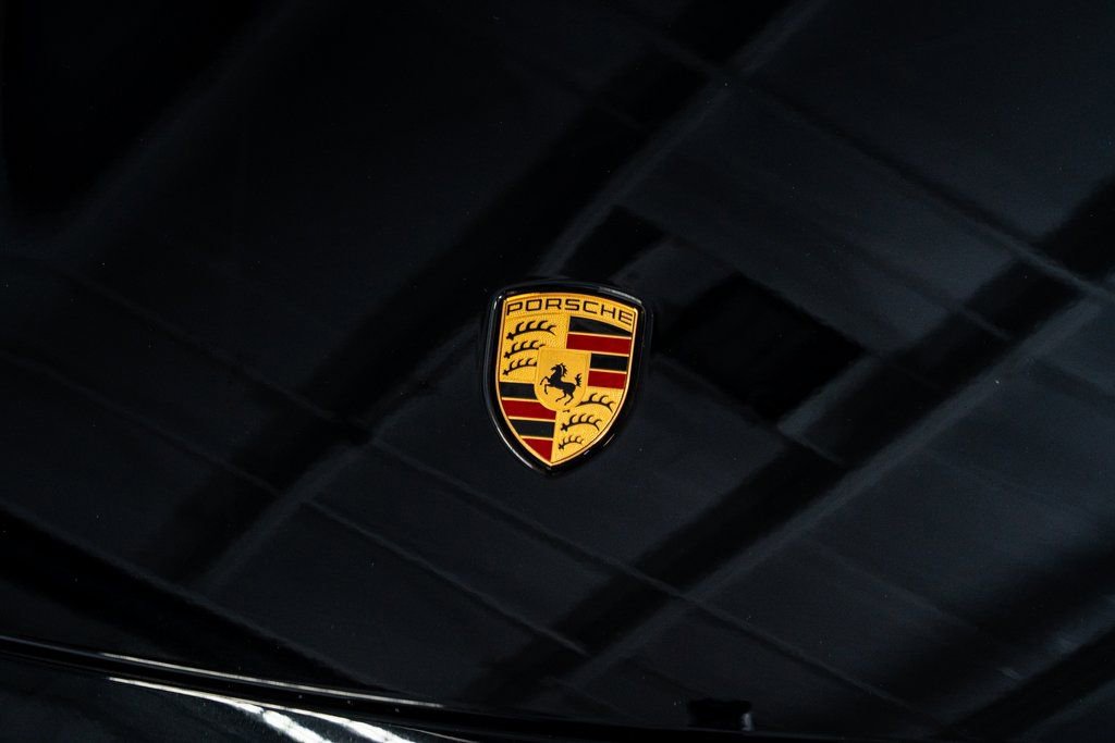 Used 2024 Porsche Taycan 4S w/ Premium Package image 16