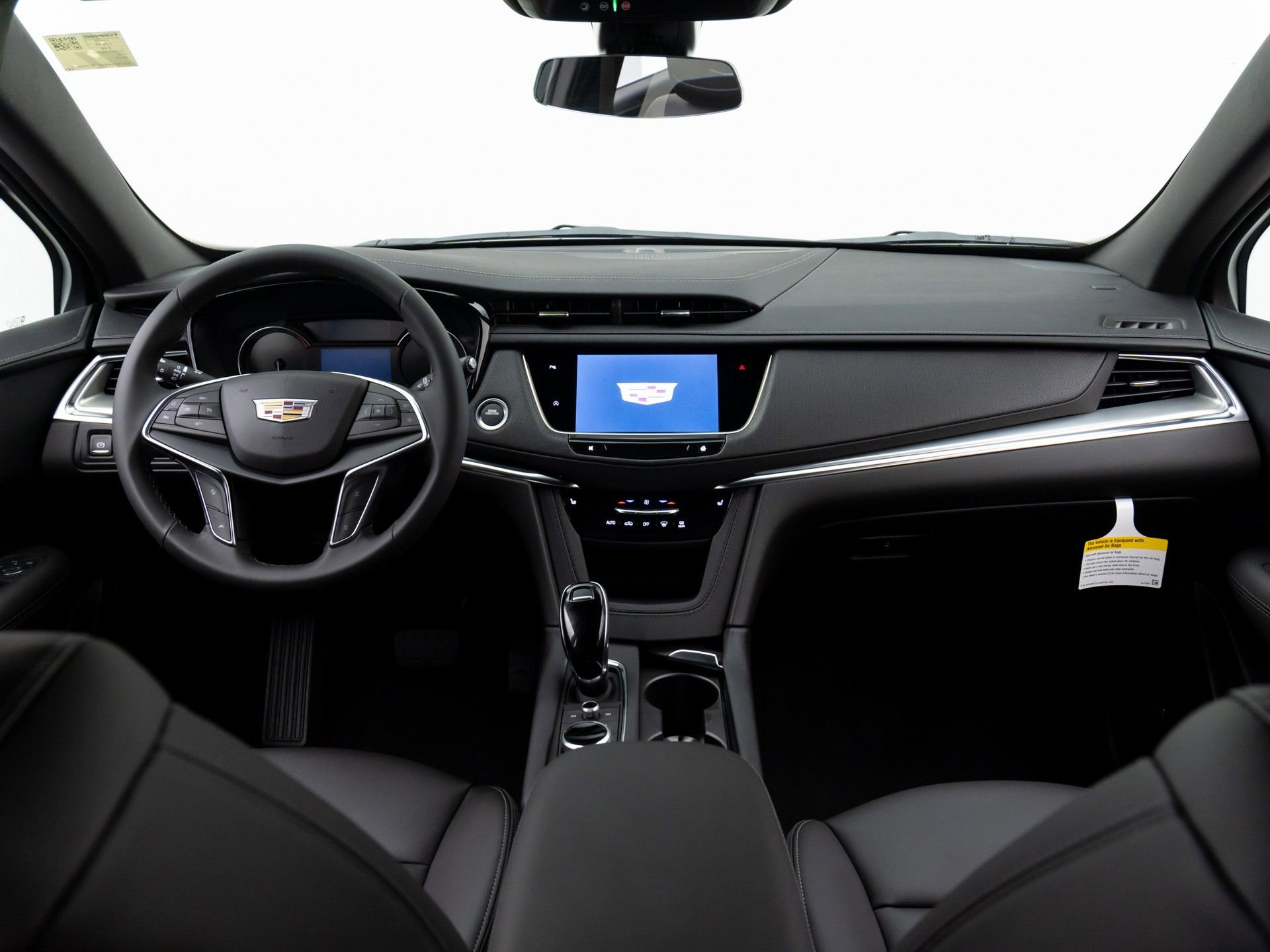 New 2026 Cadillac XT5 Luxury image 12