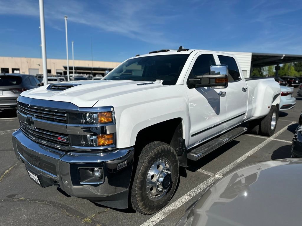 Used 2019 Chevrolet Silverado 3500 LTZ w/ Duramax Plus Package image 3