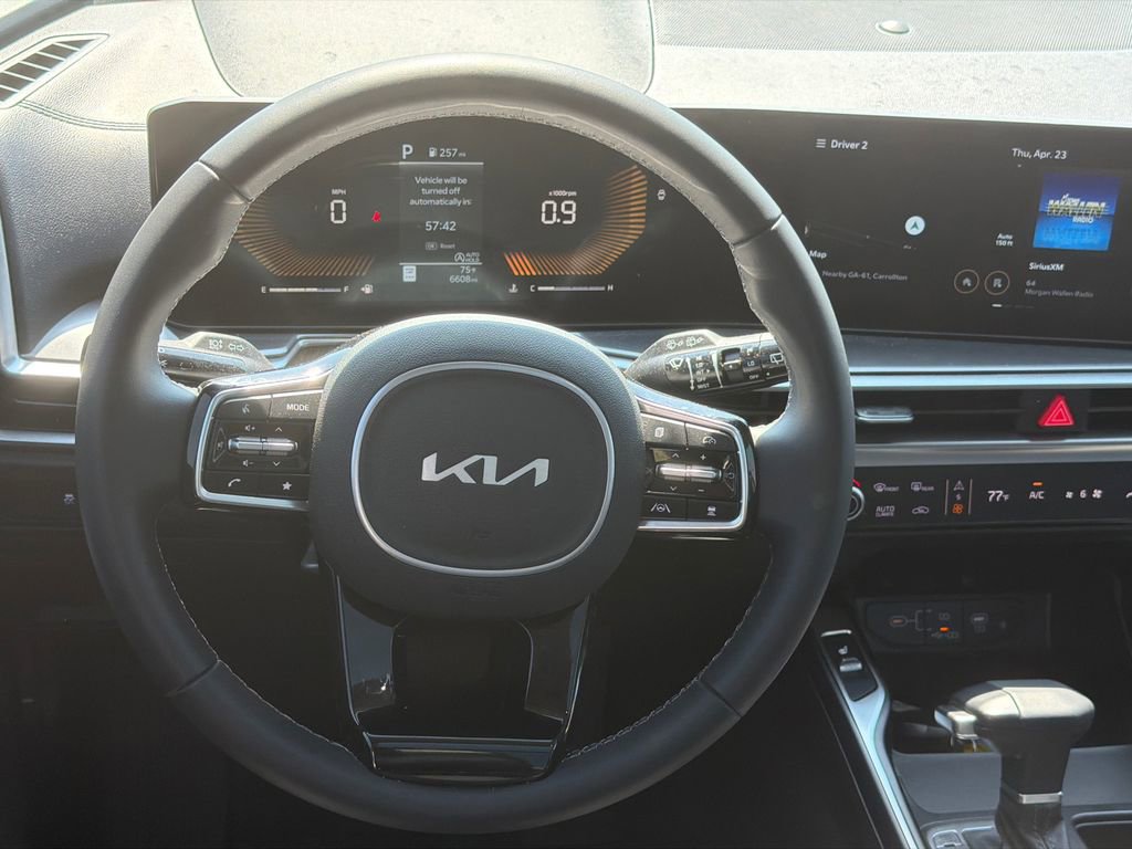 Used 2025 Kia Sorento S w/ Panoramic Sunroof Package FWD image 23