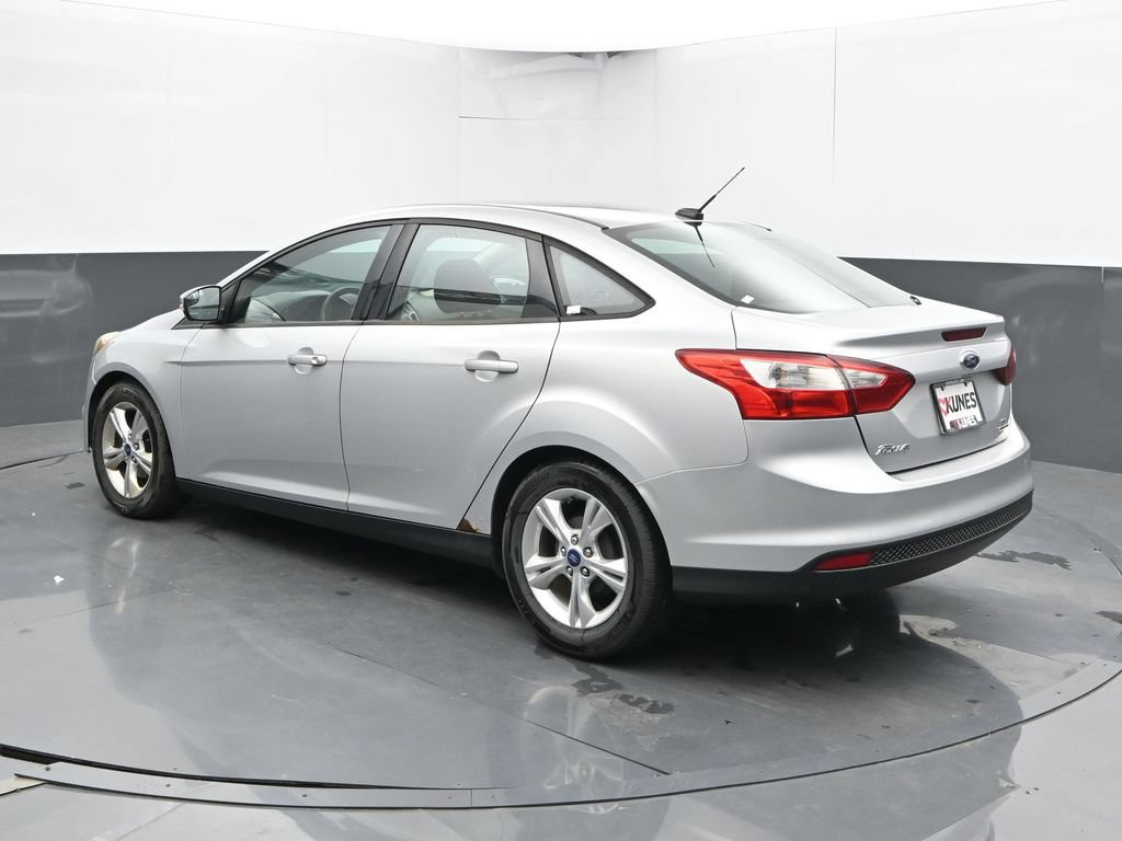 Used 2014 Ford Focus SE FWD image 8