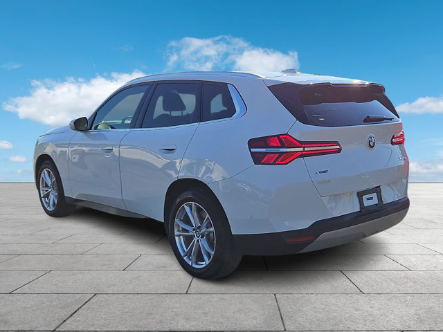 Used 2025 BMW X3 xDrive30i w/ Convenience Package AWD/4WD image 4