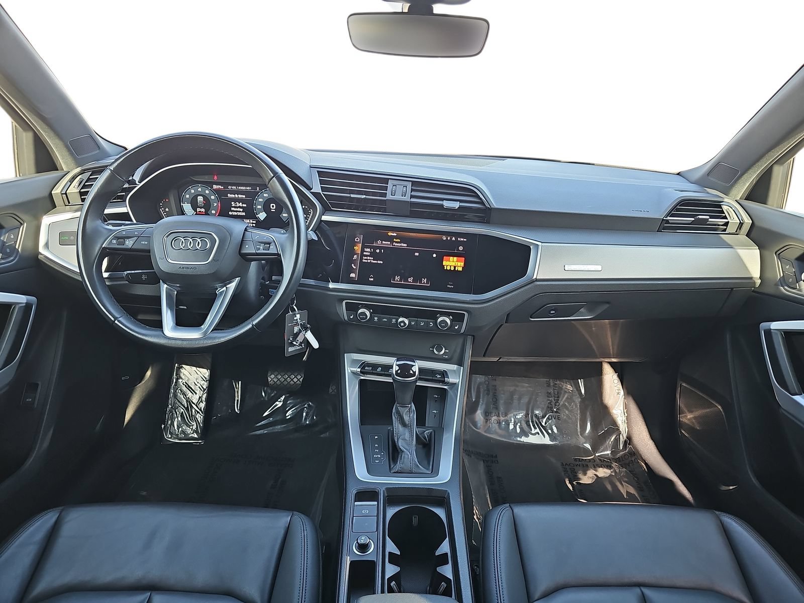 Used 2023 Audi Q3 2.0T Premium AWD/4WD image 9
