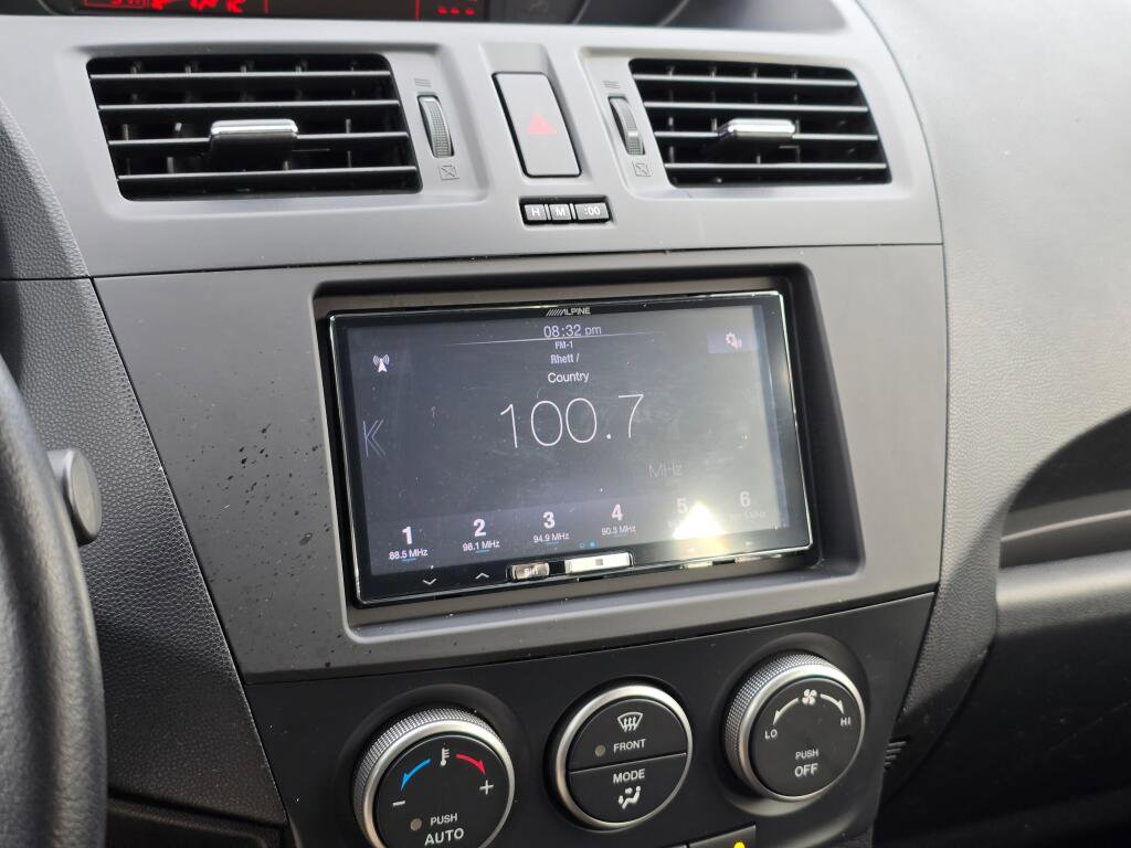 Used 2013 MAZDA MAZDA5 Touring w/ Moonroof & Audio Pkg image 26