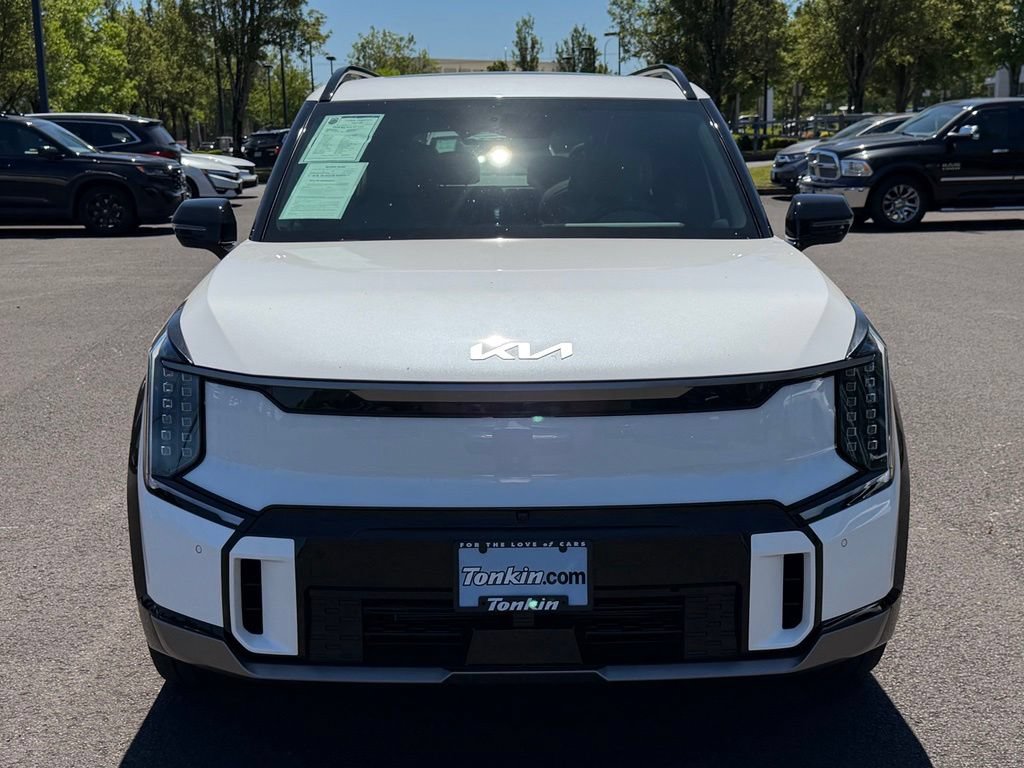 Used 2024 Kia EV9 GT-Line AWD/4WD image 3