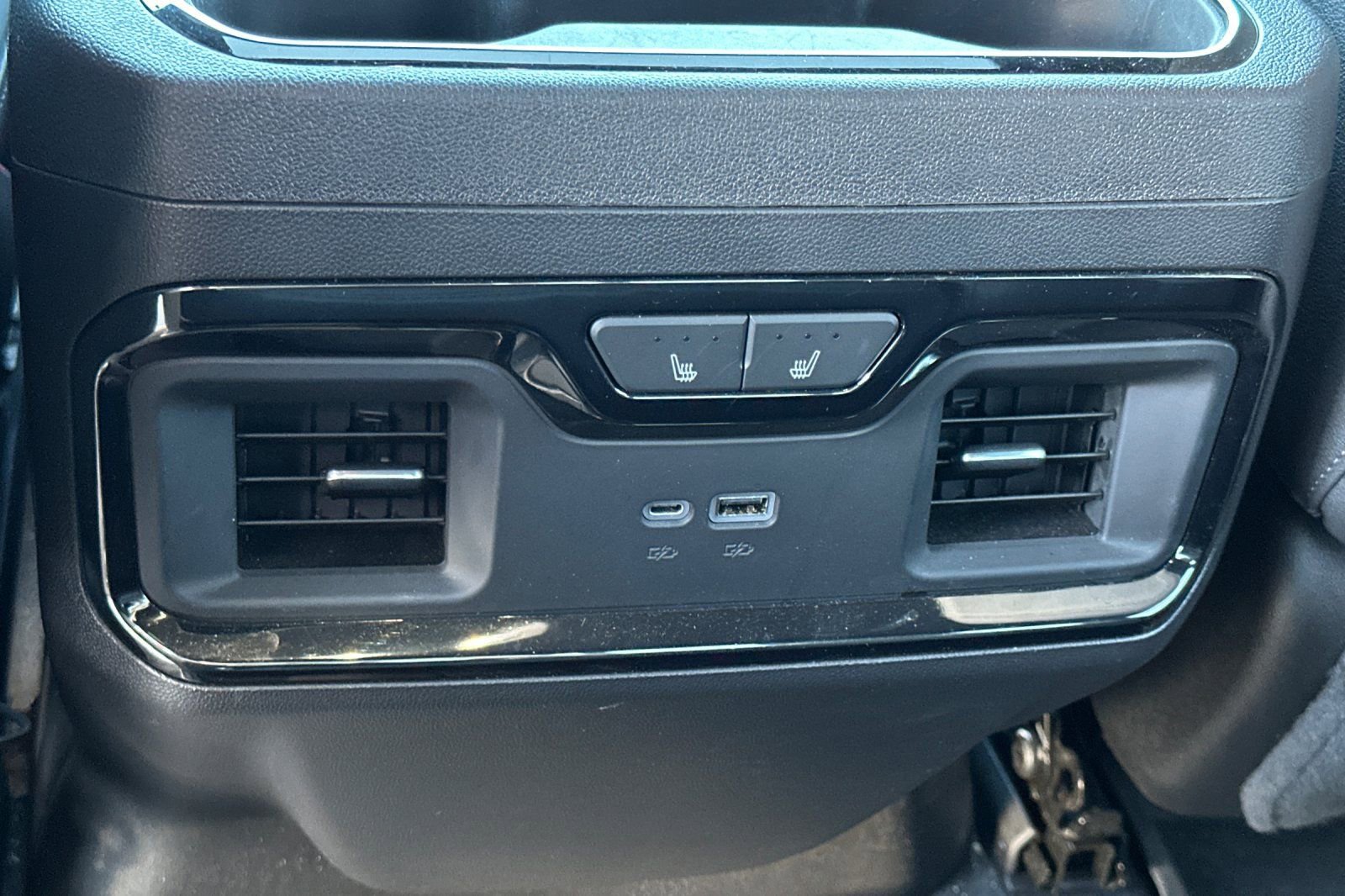 Certified 2023 Chevrolet Silverado 1500 ZR2 w/ Technology Package image 42