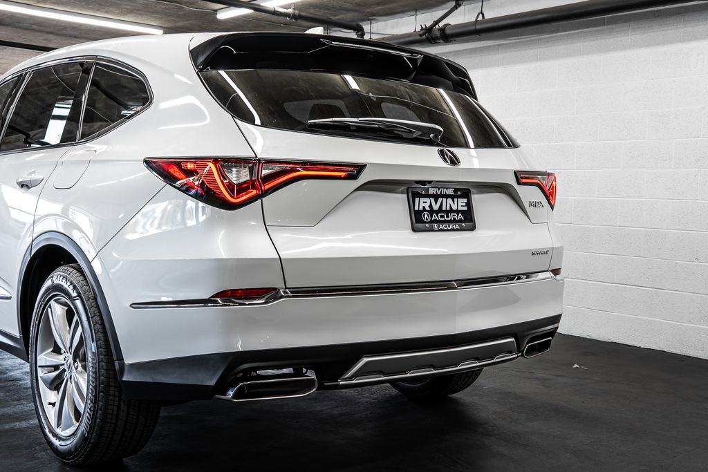 New 2026 Acura MDX SH-AWD image 16