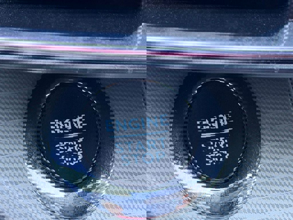 Used 2023 Ford Explorer XLT w/ Equipment Group 202A image 26