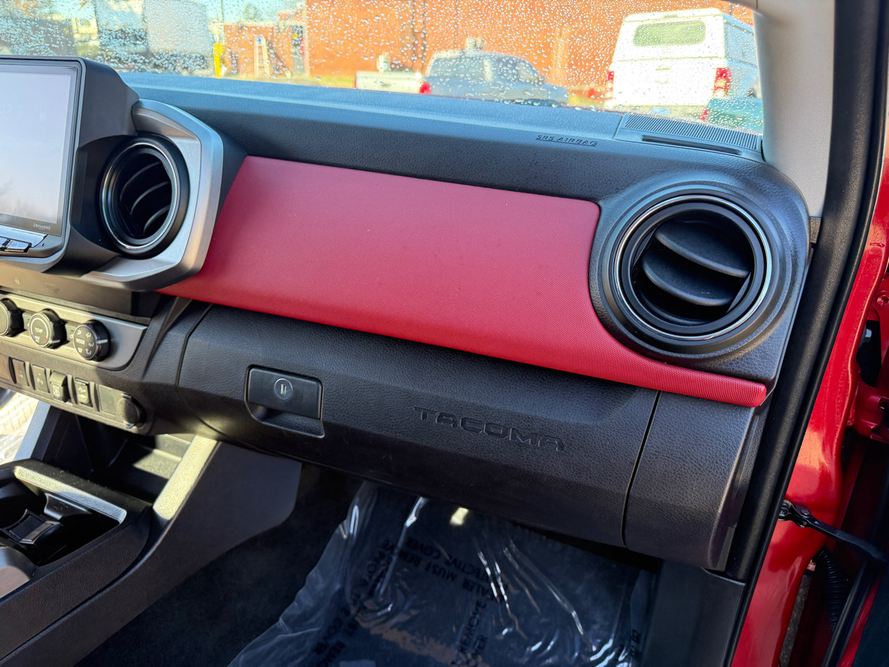 Used 2019 Toyota Tacoma SR5 image 25