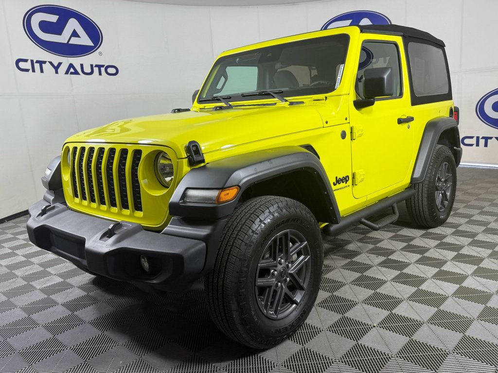 Used 2024 Jeep Wrangler Sport S image 25