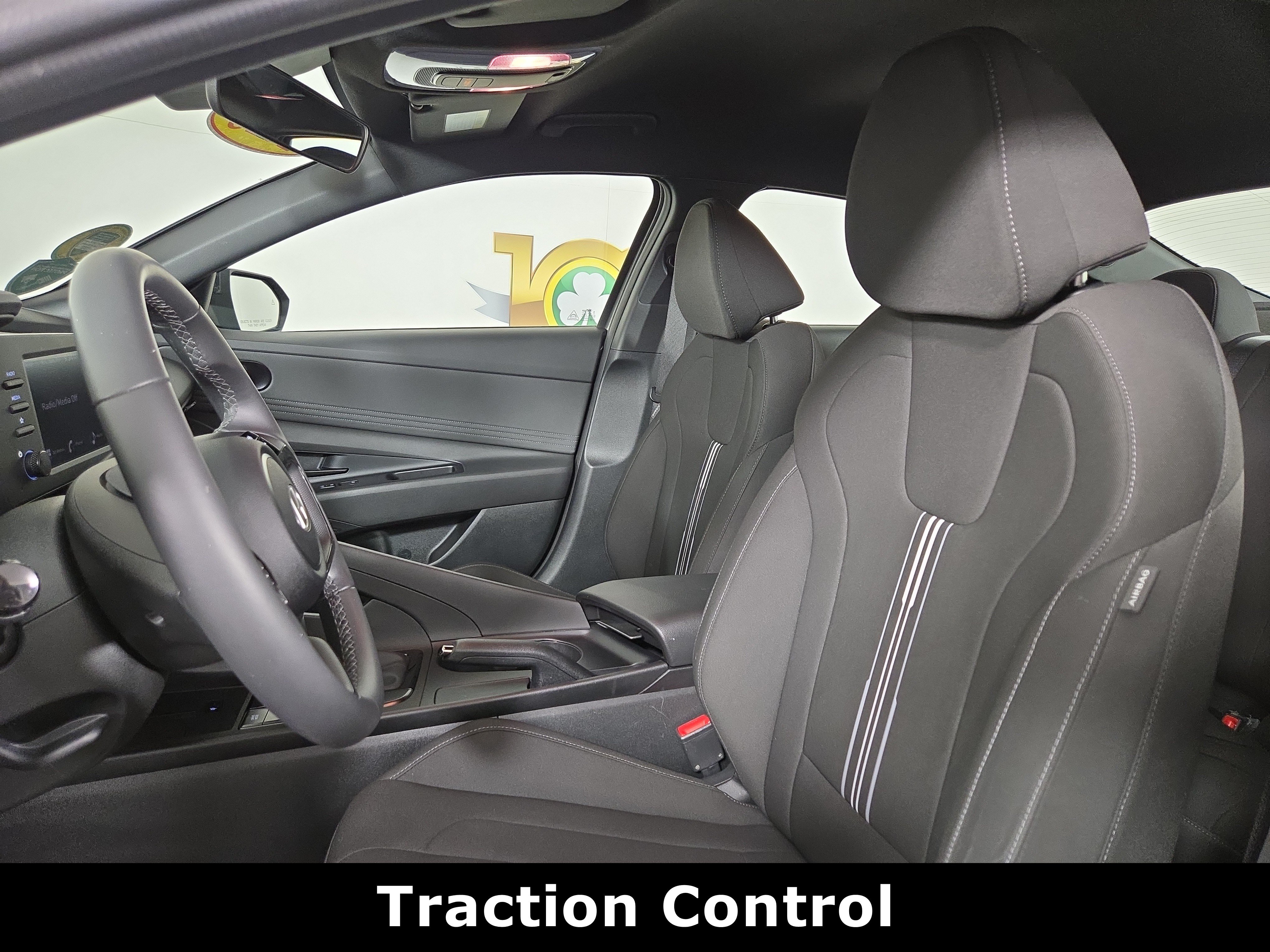 Used 2025 Hyundai Elantra Sport FWD image 11