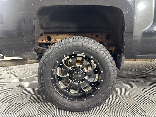 Used 2015 Chevrolet Silverado 2500 LTZ w/ Custom Sport Edition image 9