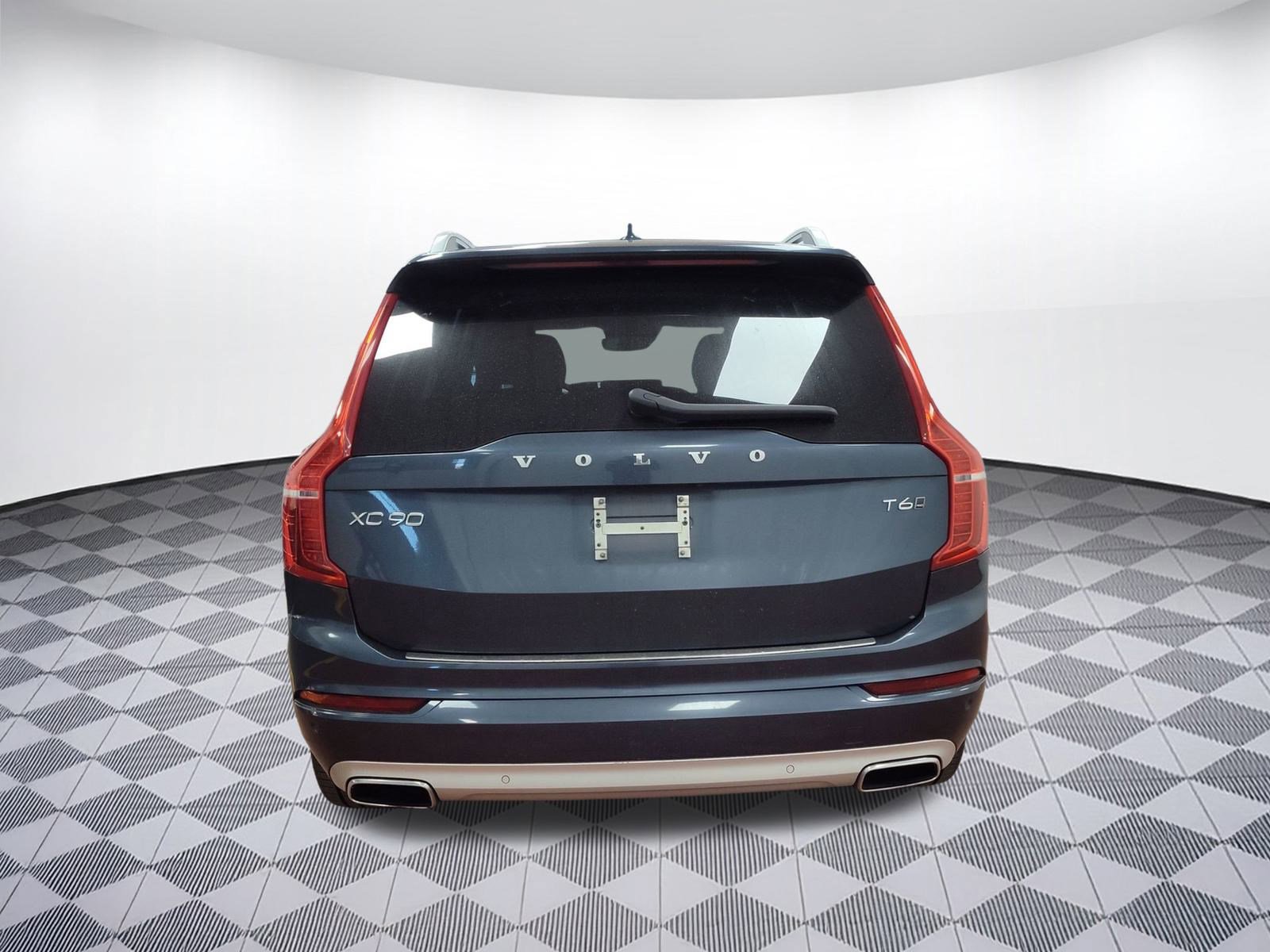 Used 2019 Volvo XC90 T6 Momentum w/ Protection Package Premier image 10