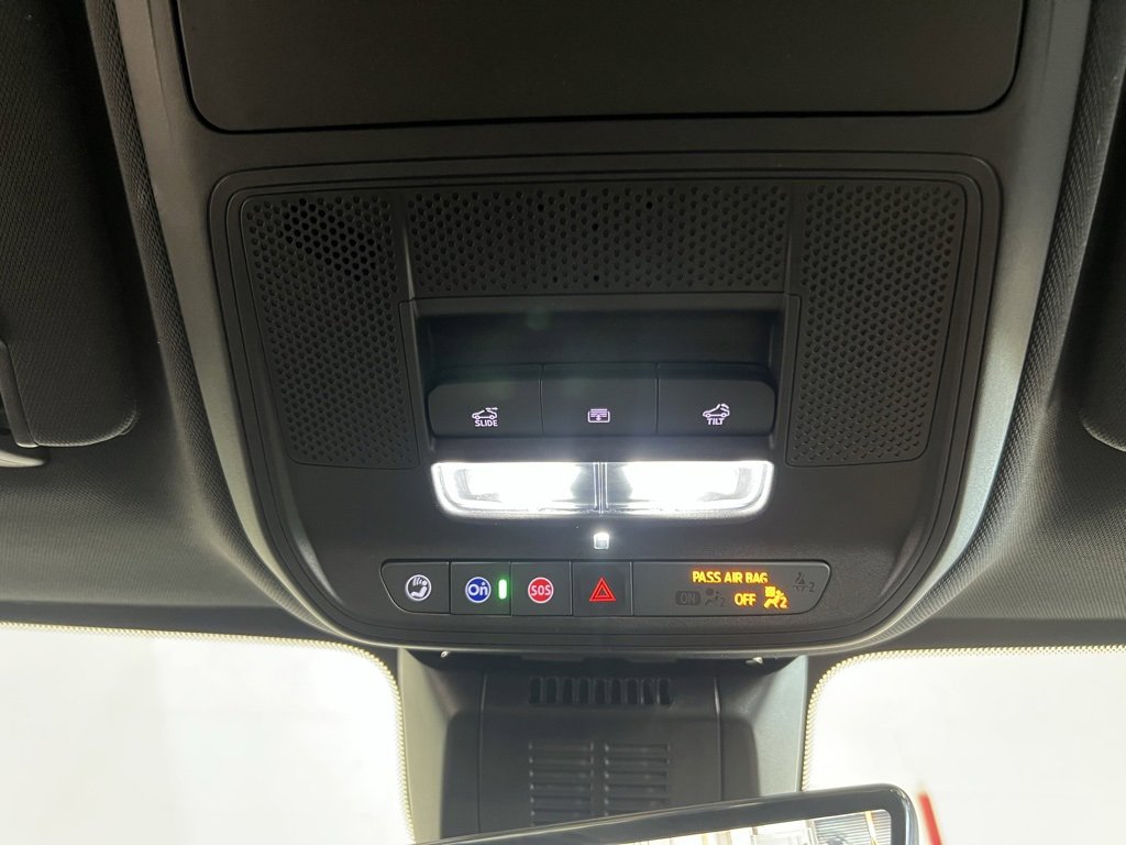 Certified 2025 Chevrolet Equinox ACTIV w/ Safety and Technology Package image 14