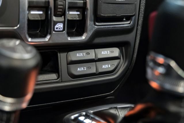 Used 2025 Jeep Gladiator Sport AWD/4WD image 71