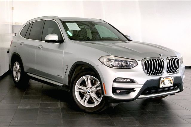 Used 2018 BMW X3 xDrive30i AWD/4WD image 2