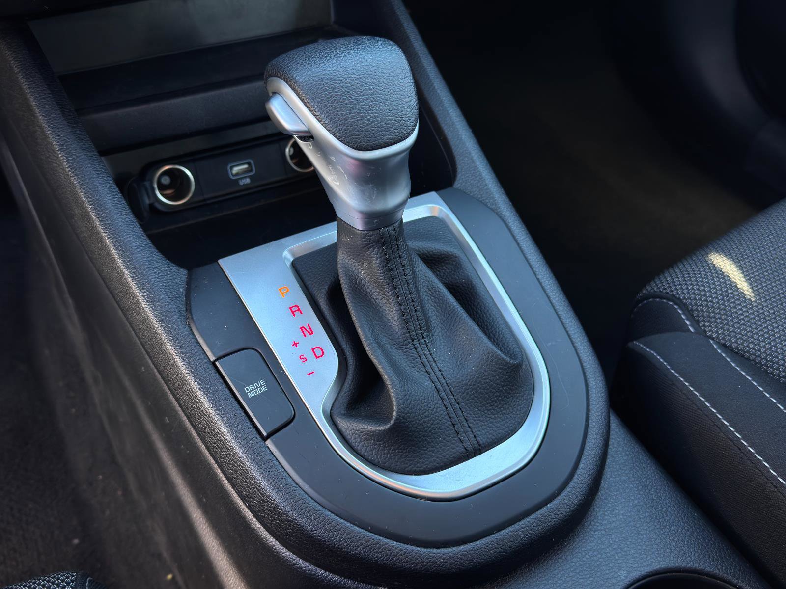 Used 2023 Kia Forte LXS image 19