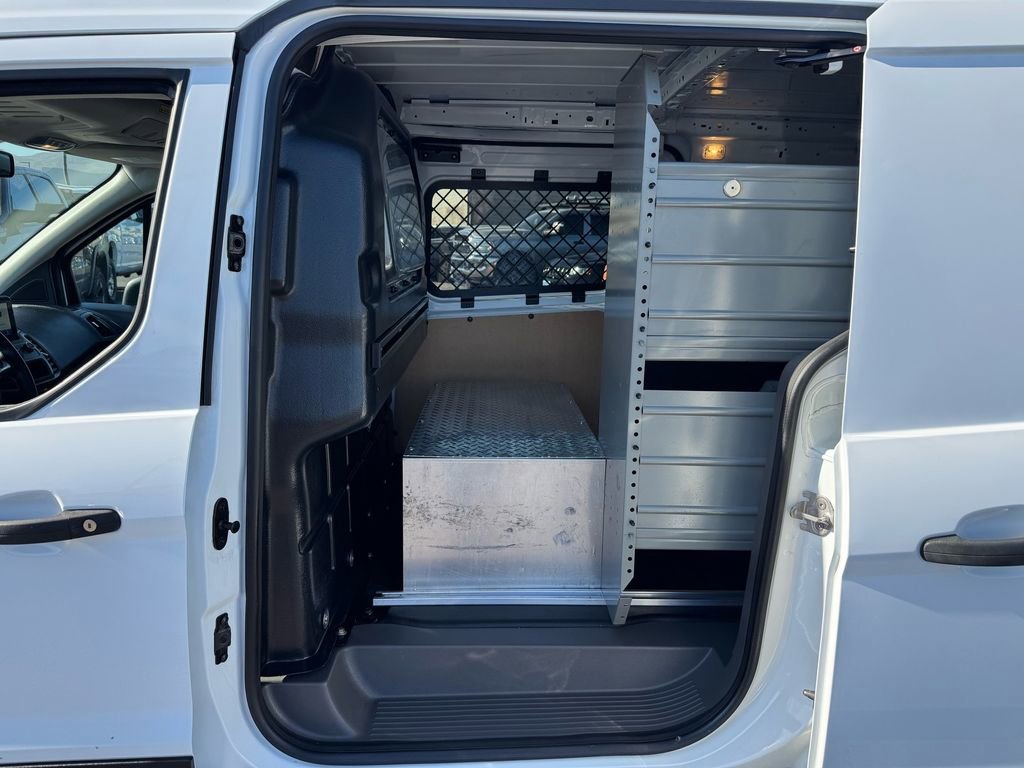 Used 2022 Ford Transit Connect XLT FWD image 16