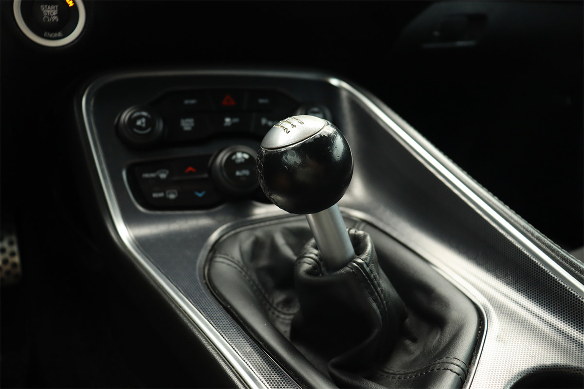 Used 2015 Dodge Challenger R/T Scat Pack RWD image 34