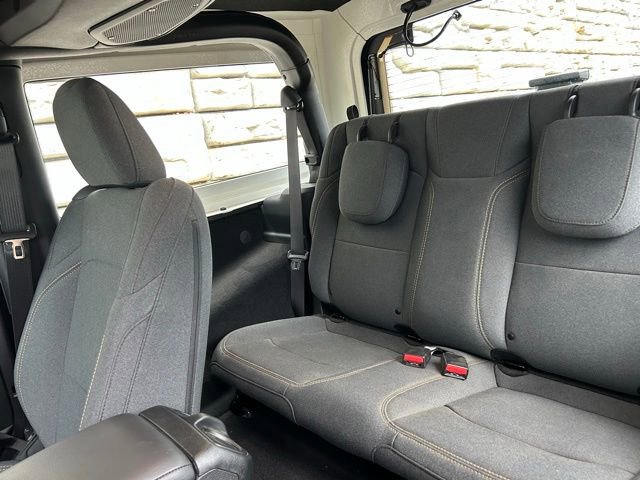 Certified 2025 Jeep Wrangler Sport AWD/4WD image 9
