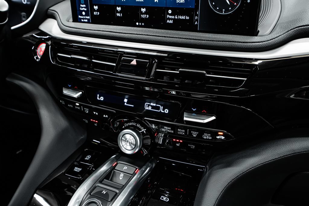 New 2026 Acura MDX SH-AWD image 16