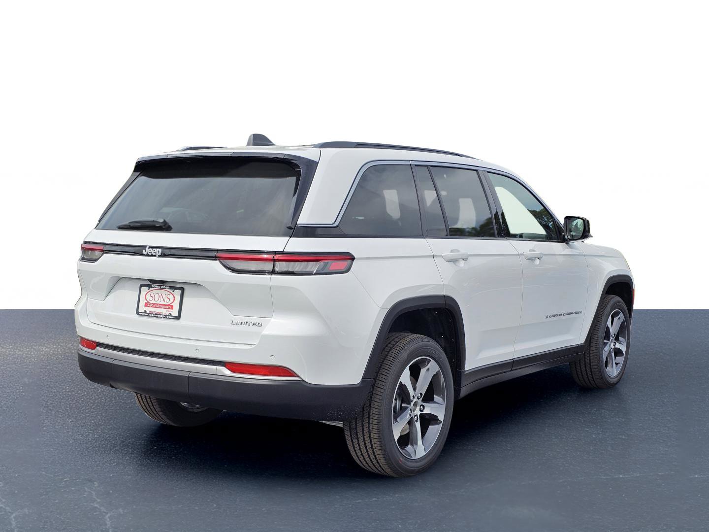 New 2026 Jeep Grand Cherokee Limited RWD image 8