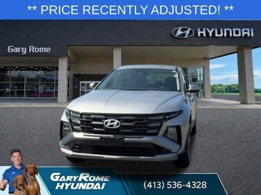 Certified 2025 Hyundai Tucson SE AWD/4WD image 3