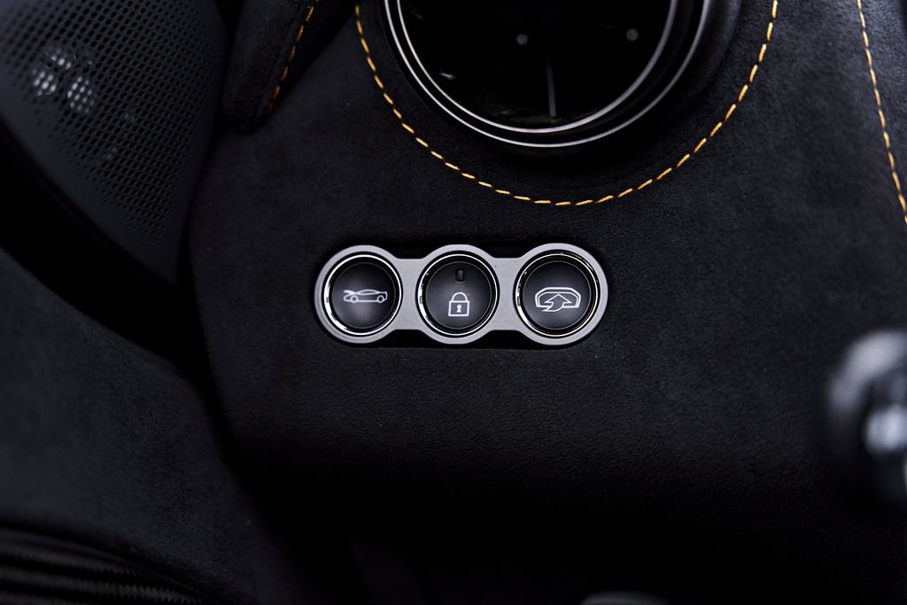 Used 2022 McLaren 765LT RWD image 86