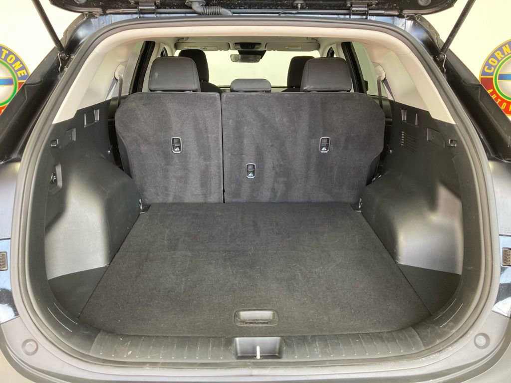 Used 2025 Kia Sportage LX image 23