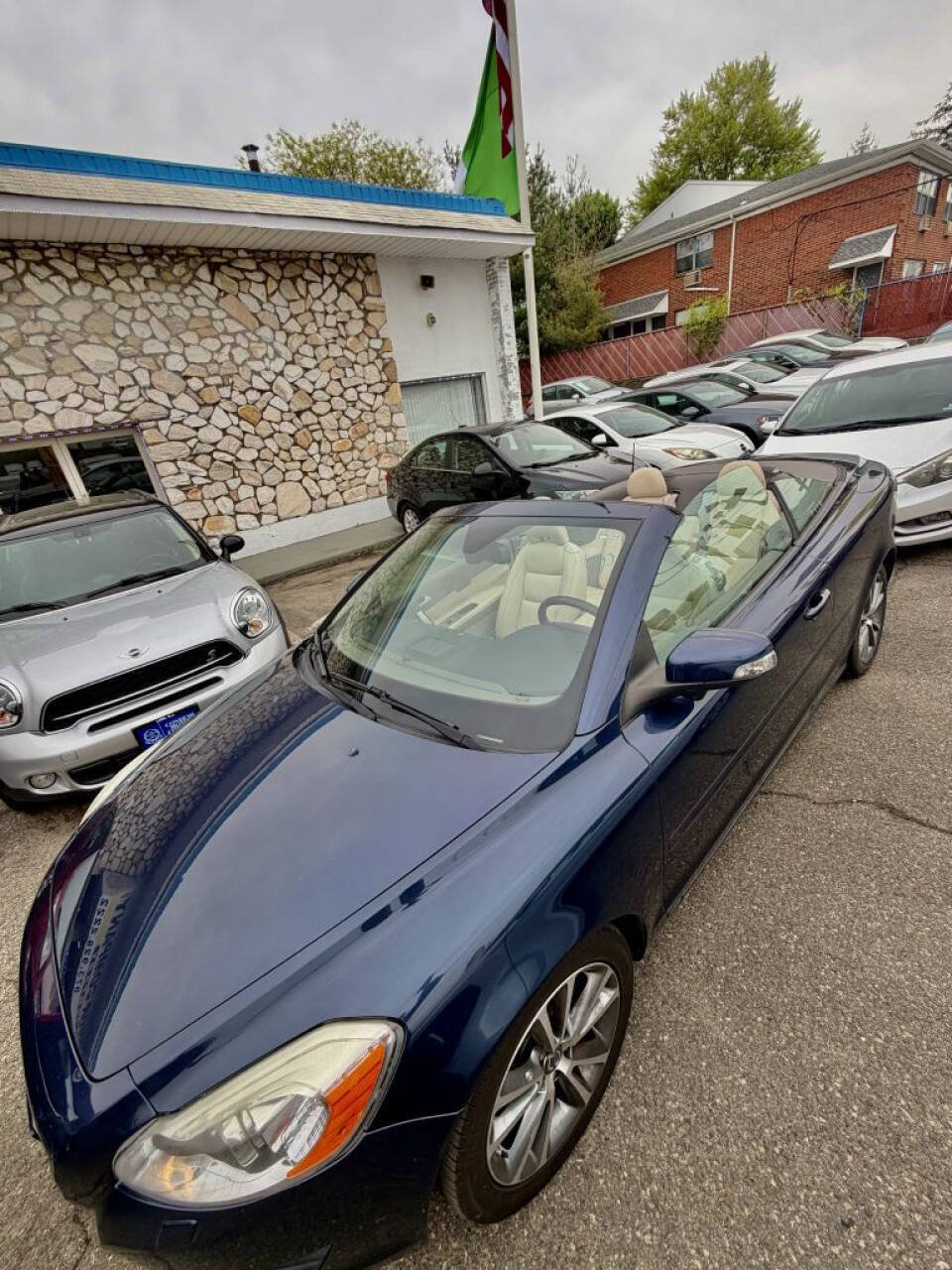 Used 2012 Volvo C70 T5 FWD image 5