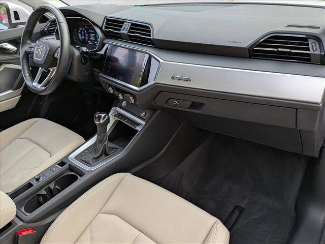 Used 2020 Audi Q3 2.0T Premium w/ Convenience Package image 21