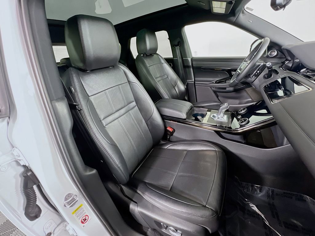 Used 2022 Land Rover Range Rover Evoque R-Dynamic SE image 30