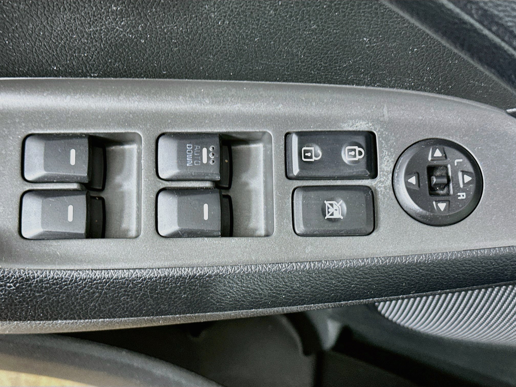 Used 2017 Kia Forte LX FWD image 15