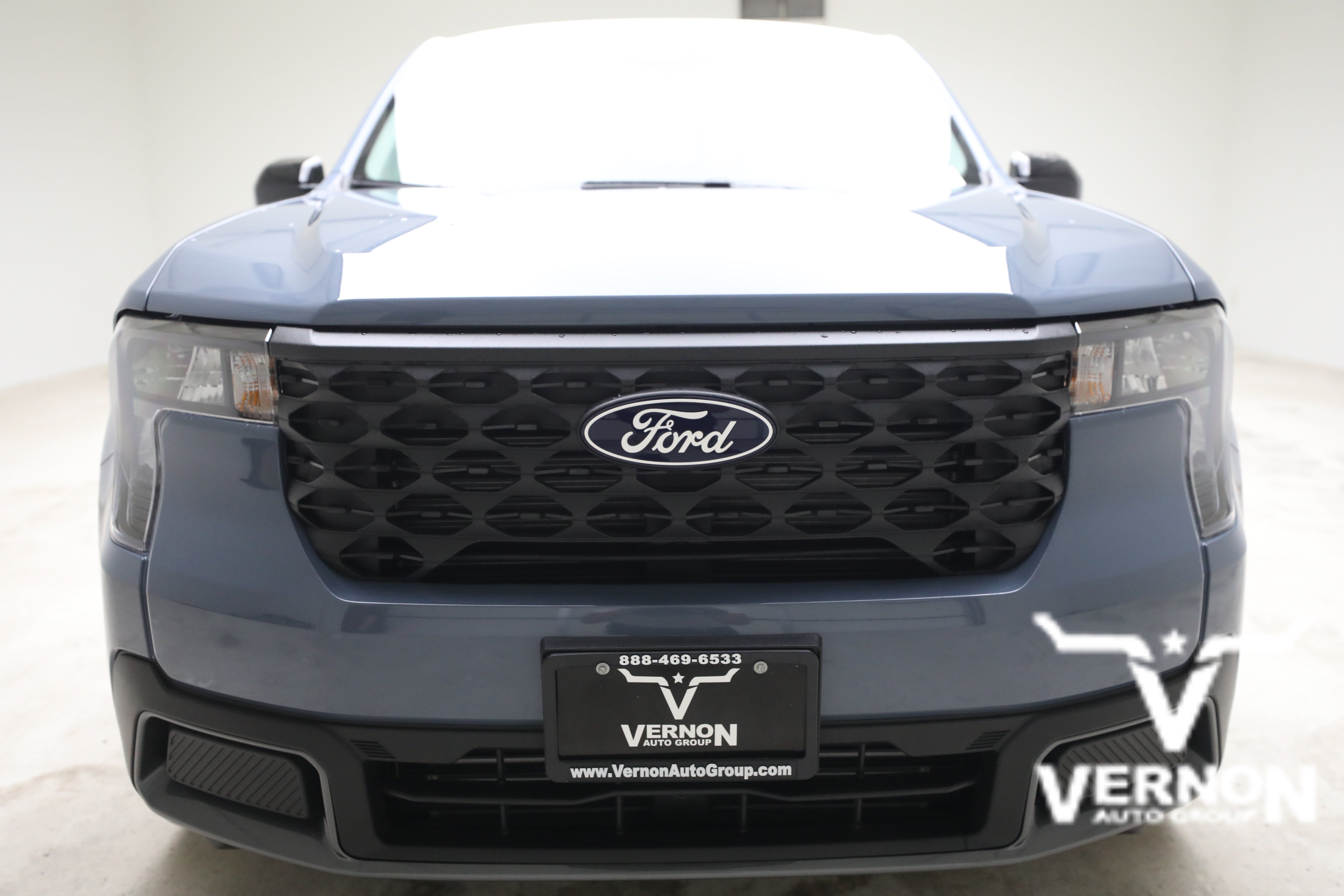 New 2026 Ford Maverick XLT w/ XLT Luxury Package FWD image 8
