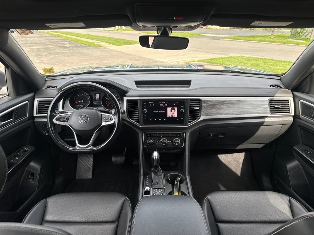 Used 2020 Volkswagen Atlas Cross Sport SE w/ Panoramic Sunroof Package AWD/4WD image 24