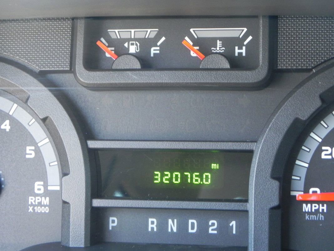 Used 2009 Ford E-150 and Econoline 150 Wagon image 11