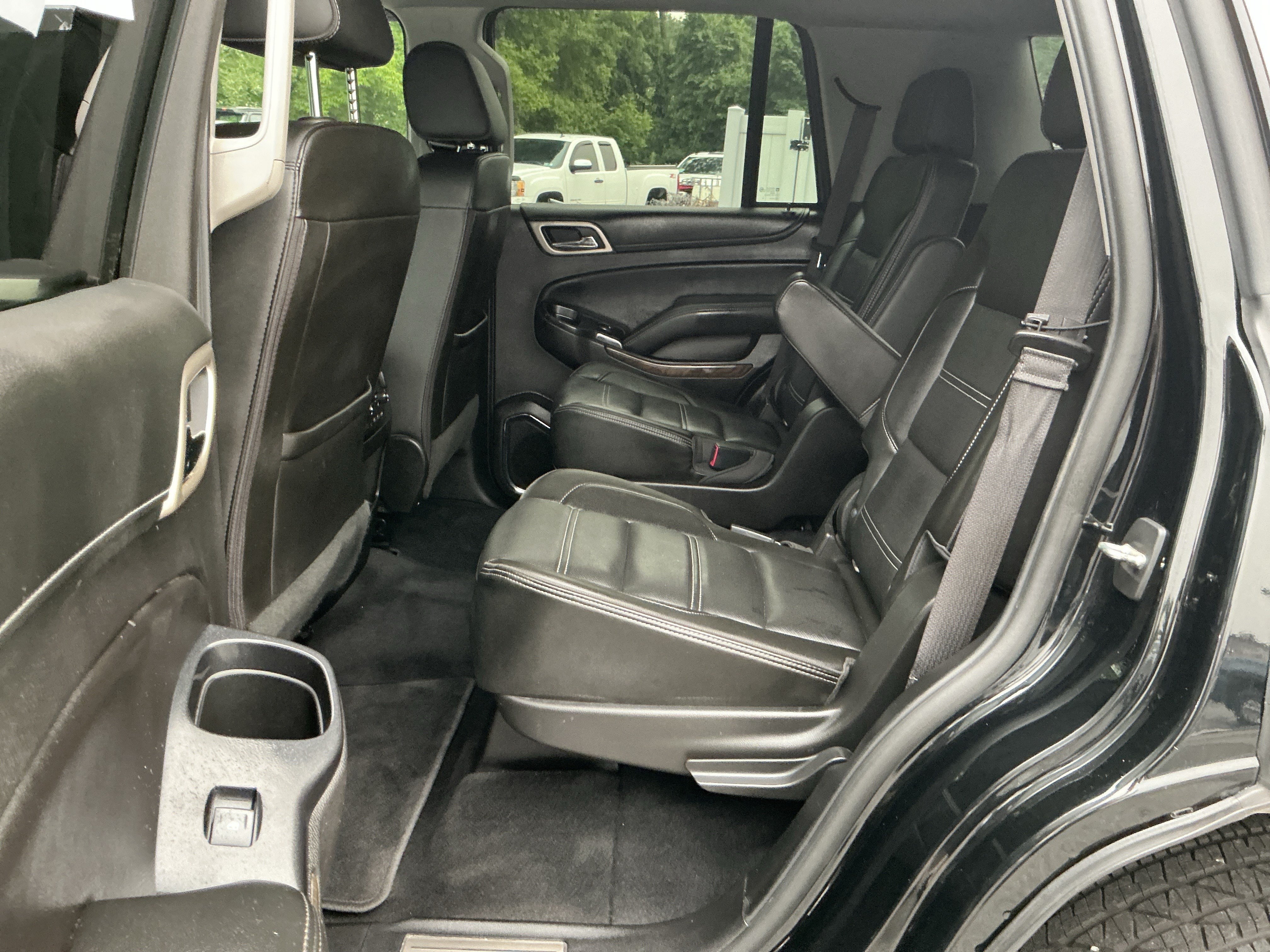 Used 2019 GMC Yukon Denali w/ Open Road Package AWD/4WD image 10
