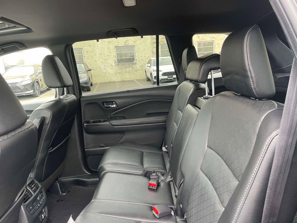 Certified 2021 Honda Passport Touring image 12