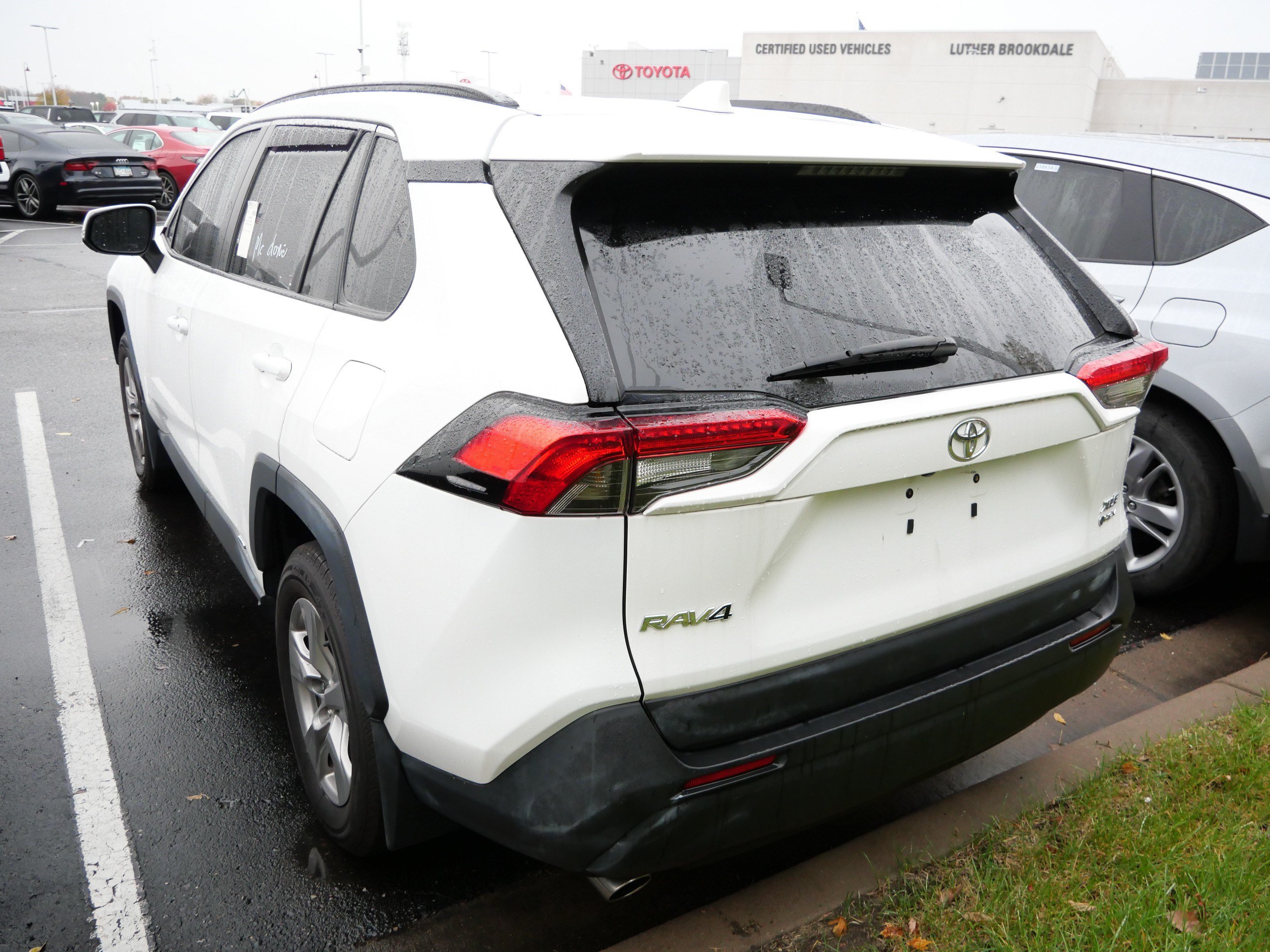 Certified 2025 Toyota RAV4 XLE w/ Convenience Package AWD/4WD image 8