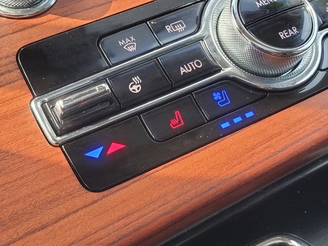 Certified 2024 Lincoln Aviator Reserve w/ Equipment Group 201A AWD/4WD image 22