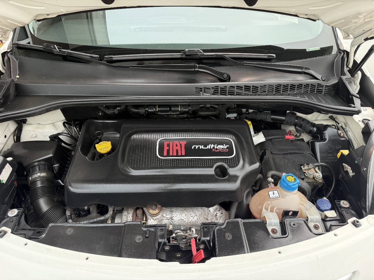 Used 2015 FIAT 500L Trekking FWD image 17